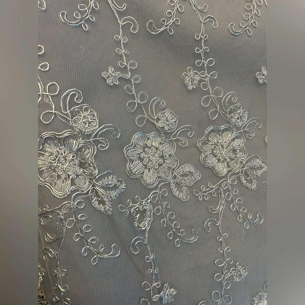 Elegant Gray Lace Tablecloth NWOT